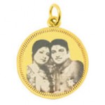 Engraved-Gold-Coin-As-Pendant-11