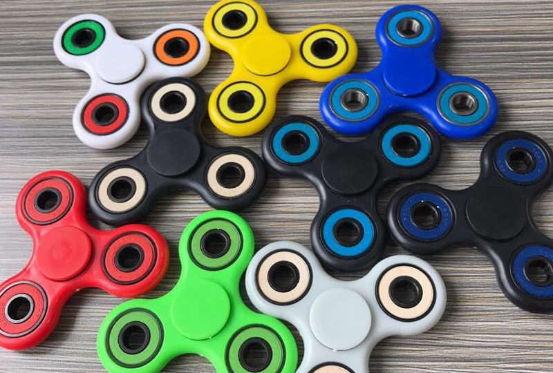 Fidget Spinner Tricks For Beginners 